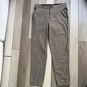 Grey khaki vuori running pants running gear